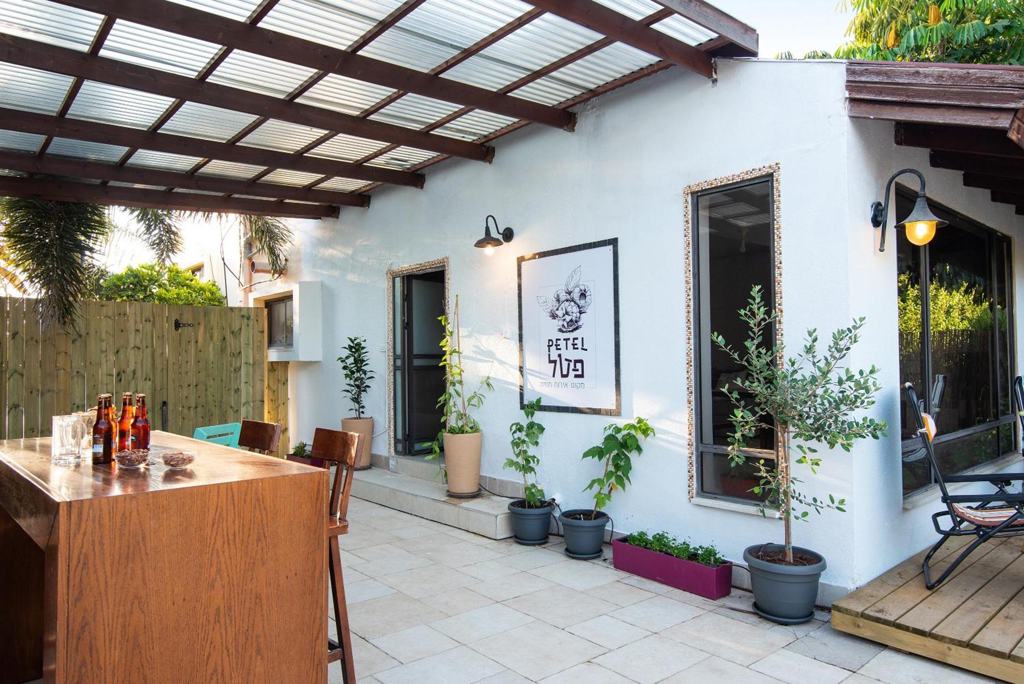 Bar-On Vacation Resort - Nature, Culture, Tours & Tastes Near Nahariyya - בר-און ריזורט, בתי מפונים , טבע, תרבות, סיורים וקולינריה Ben 'Ammi Quarto foto